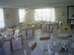 Lo del seo negativo es una broma. Evento S Maria Eva Porch Remodel Table Decorations Communion