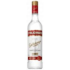 Now stolichnaya has released its stoli salted karamel, a premium vodka that is described as perfect balance of sweet and savory — golden brown caramel delicately enhanced with salt. Stolichnaya Stoli Salted Karamel Kaufen Preis Und Bewertungen Bei Drinks Co