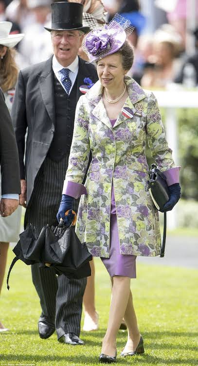Kate Middleton and Prince William make first Royal Ascot appearance | Daily  Mail Online