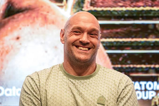 Paris Fury 'seriously considering' Strictly Come Dancing after being 'offered big money' - Yahoo News UK