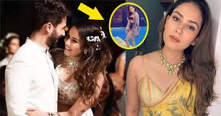 Jun 29, 2021 · mira, who is an avid fitness enthusiast, shared a short video where she can be seen performing some easy yoga asanas that are great for beginners. Shahid Kapoor S Wife Mira Rajput Mother Of Two Stuns In A Bikini