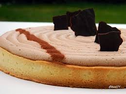 Tarte Caramel Au Beurre Sale Et Mousse Chocolat Au Lait Inspiree Par Sadaharu Aoki Une Tarte Inspire Tarte Caramel Gateaux Et Desserts Mousse Au Chocolat