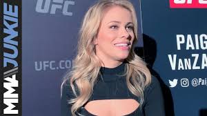 Paige vanzant's husband austin vanderford covered in blood after gruesome win. Ufc S Paige Vanzant Husband Flash Neighbors By Being Completely Nude On Balcony Pics Total Pro Sports