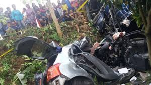 Lowongan kerja di bis pt mgi. Kecelakaan Di Rajamandala Bus Mgi Tabrak Yaris Dan Motor Sampai Ringsek Tribunnews Bogor