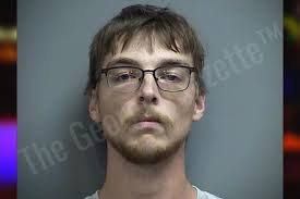 Christa Calhoun's Instagram, Twitter & Facebook