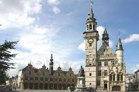 Aalst chocolate is the first singaporean brand that can produce both chocolate covertures and aalst wilmar. Aalst Travel Guide At Wikivoyage