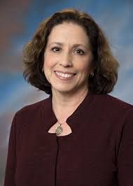 Lisa Braverman's Instagram, Twitter & Facebook