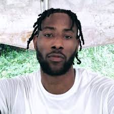 Mr.Big5️⃣hot (@_almighTAY)