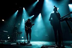 Met de opbrengsten wil eefje de visser haar crew en muzikanten door de coronacrisis helpen. Eefje De Visser Naar Bitterzoet Livestreammagazine