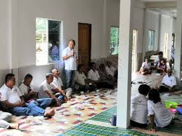 Masalah banjir yang sering melanda bandar adalah disebabkan kekurangan sistem perparitan yang dibina serta ianya terlalu kecil dan cetek. Lapangan Terbang Baru Unit Komunikasi Awam Sarawak Ukas Facebook