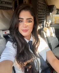 Noemi Cook's Instagram, Twitter & Facebook