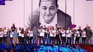A l'origine des enfoirés, l'initiative d'un homme qui s'est souvent distingué par son engagement : Les Enfoires Le Concert 2021 Sera Enregistre Sans Spectateurs
