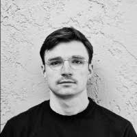 800+ "Boutier" profiles