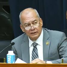 Northern Mariana Islands delegate announces retirement