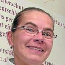 Leila Werner's Instagram, Twitter & Facebook