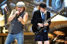 Scopri chi ha suonato nella band di angus young, i membri attuali e storici, i componenti passati ed i loro ruoli nel gruppo, informazioni e curiosità. Chi Sono Gli Ac Dc Curiosita E Storia Della Band Di Angus Young