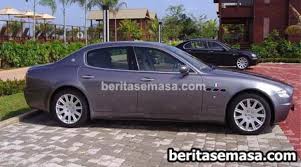 Sudah menjadi kebiasaanku, kalau aku tidur hanya memakai daster mini tanpa sehelai kain pun di balik daster miniku. Gambar Kereta Mewah Orang Kaya Vvip Di Malaysia Part I