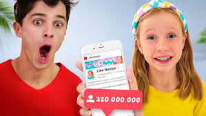 Weekend Homework ! Elsa and Anna toddlers