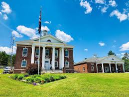 Hamilton County Courthouse And Clerk S Office In Lake Pleasant New York Built 1929 Paul Chandler June 2019 With Images Courthouse Hamilton County House Styles