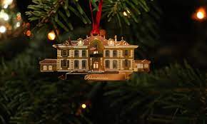 Christmas is not just about shopping for the holidays, but its also about doing things with friends & family. Former U S Ambassadors Archives U S Embassy In Switzerland And Liechtenstein