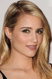 Jessica Helmer's Instagram, Twitter & Facebook