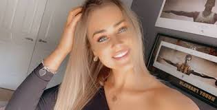 Natalie Rolt Eddy Short Pink Size AU 6