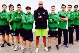 Em declarações ao porto canal, o treinador guillem cabestany e o capitão hélder nunes alertam para as dificuldades que o fc porto vai encontrar na fase de grupos da liga. Treinador Do Sporting Alvo De Racismo No Pavilhao Da Luz Hoquei Sapo Desporto