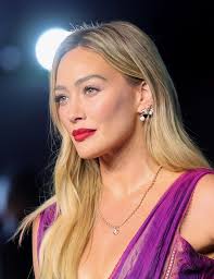 Day in my life as a hair stylist in LA. From a press day ☀️ to a dinner  with friends & @oribe 🌙 Feels weird posting during this time but this day