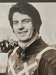 A nice picture of Alan Kite.