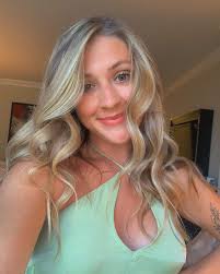 Dani Phillips (@phillips_dani_) • Instagram photos and videos