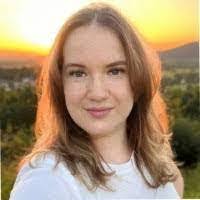 Sandra Siek's Instagram, Twitter & Facebook