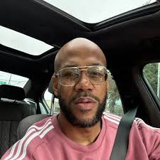 Never liked the show but I was the youngest sibling so I had to watch what  the elders were watching. Every episode was depressing AF!