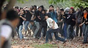 We did not find results for: Tawuran 5 Pelajar Smk Diamankan Polisi Okezone News