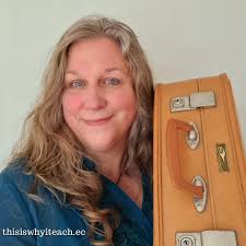 Ready to make a storytelling suitcase? Here are some of the suitcase set  ups I have done. Want to see more then check out my BLOGS-  https://www.thisiswhyiteachec.com/post/more-tips-to-setting-up-a-suitcase-in-under-5-minutes-for-small-world-and-story  ...