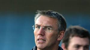 Winn signs extended Iron deal