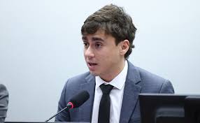 TSE manda Nikolas Ferreira apagar publicação que associa fala de Lula a conteúdo sexual envolvendo crianças