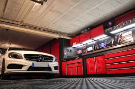 Amenagement Et Rangement Du Garage Avec Trm Garage Amenagement Garage Garage Mercedes