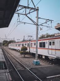 At The Station Fotografi Perjalanan Fotografi Perjalanan