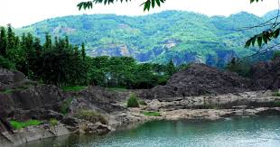 Berikut adalah daftar kecamatan dan kelurahan/desa di provinsi jawa barat, indonesia.provinsi jawa barat terdiri dari 18 kabupaten, 9 kotamadya, 627 kecamatan, 645 kelurahan dan 5.312 desa. Kampung Batu Malakasari Harga Tiket Masuk Lokasi Fasilitas