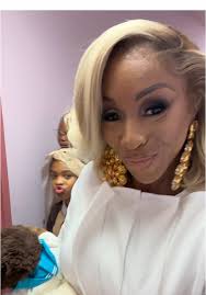 Who Would Imagine A King: A Heartwarming Christmas Visual