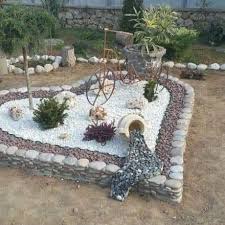 Mit steinen und kies lässt sich im garten prima gestalten. Mit Steinen Konnen Sie Wirklich Schone Effekte Und Mit Relativ Wenig Geld Im Garten Gestalten Diy Bastelideen
