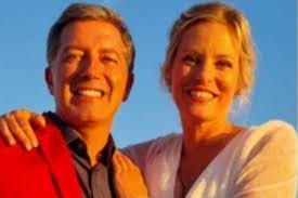 Barbara Elias's Instagram, Twitter & Facebook