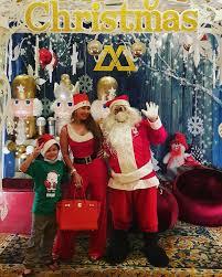 Barangsiapa yang menunjuki kepada kebaikan maka dia akan mendapatkan pahala seperti pahala orang yang mengerjakannya.(hr. Momen Kiki Fatmala Rayakan Natal