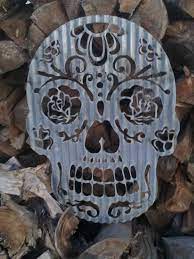If it ever goes out of style, i'm in big trouble, but it's been a staple in farmhouses for years, so hopefully i'm safe. Upcycled Old Corrugated Metal Sugar Skull Day By Rockinbtradingco 65 00 Metal Art Projects Sheet Metal Art Tin Art