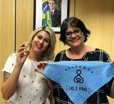 Ser feminista no ayuda a ninguna mujer sara winter ex femen. Prisao De Sara Winter Ex Feminista Inimiga Declarada Do Movimento Esquerda Web Noticias