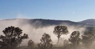 Resultado de imagem para imagem neblina se elevando