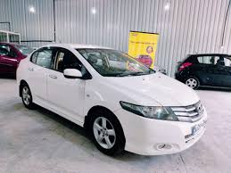 A well maintained car can easily last for 200,000 kms or more. Honda City Ivtec Vmt 2010 Top End Free 1 Year Warranty On Engine Carslive In