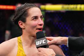 Fighters Only : Veronica Hardy: The Road Warrior