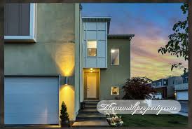 Dengan warna cat dinding luar rumah yang cerah, rumah dengan cat kuning akan sangat membantu jika rumah anda termasuk hunian yang cukup sulit ditemukan alamatnya. Warna Cat Rumah Bagian Luar Yang Bagus Dan Elegan The Rumah Property