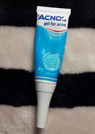 Salah satunya adalah dengan mengoleskan krim, gel, atau salep jerawat. Review Acnol Gel For Acne Obat Jerawat Ampuh Cuma 10k Carolline S Beauty Blog